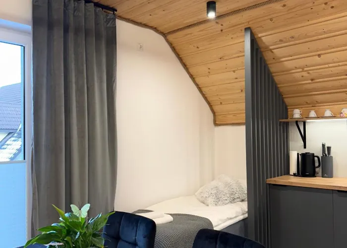 Gospodarstwo agroturystyczne Pod Jałowcem *